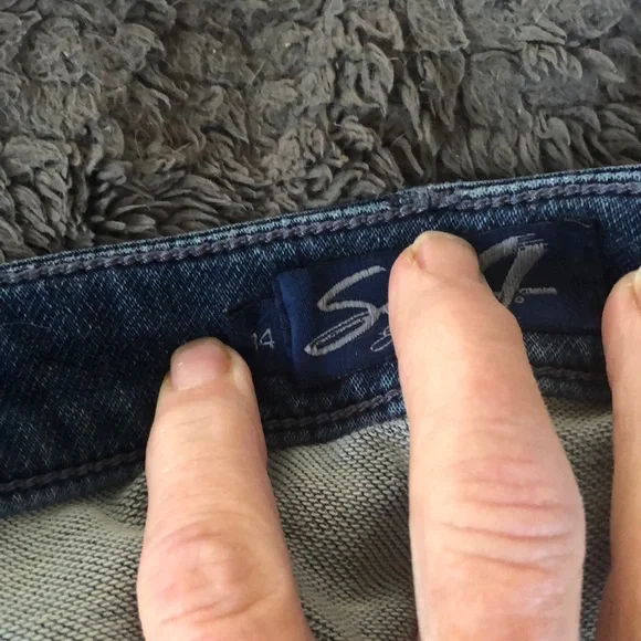 Women's Blue Denim Shorts - Picture 4 of 5